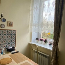 Продажа 4-комн квартиры на вторичном рынке Монетная Б. ул,  д. 30