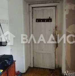 Продажа 3-комн квартиры на вторичном рынке улица Савушкина,  д. 53