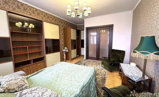 Продажа 2-комн квартиры на вторичном рынке Владимирский пр-кт,  д. 13/9