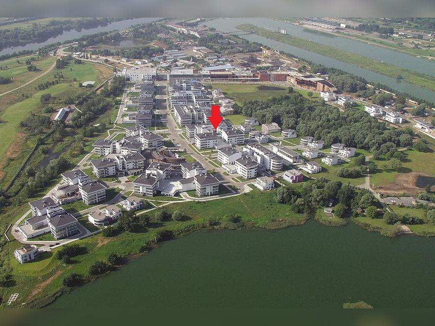 Продажа 4-комн квартиры на вторичном рынке Островной проезд,  д. 7,  к. 1