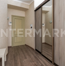 Продажа 4-комн квартиры на вторичном рынке улица Машкова,  д. 16