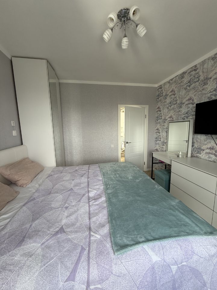 Продажа 2-комн квартиры на вторичном рынке Фестивальная улица, 17К1