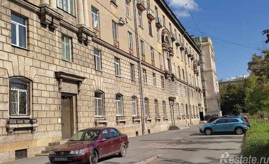 Продажа 5-комн квартиры на вторичном рынке улица Фрунзе,  д. 19