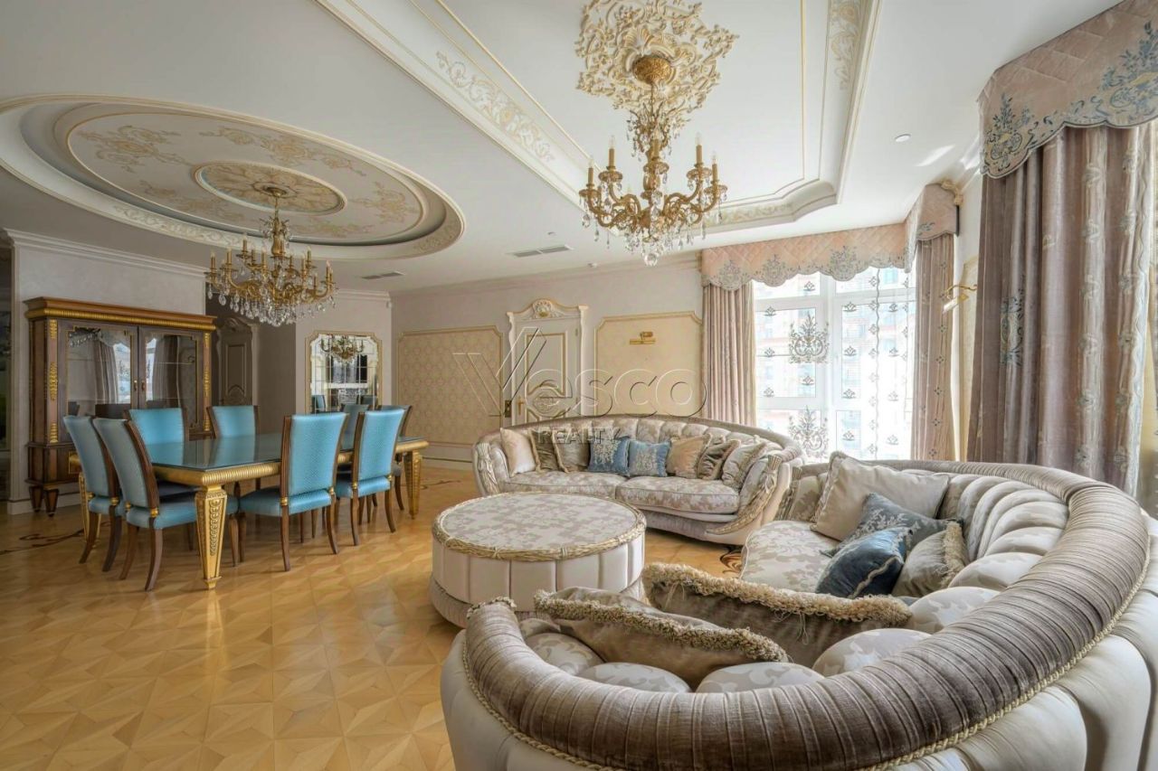 Продажа 6-комн квартиры на вторичном рынке Авиационная улица, 77К1
