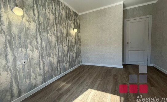 Продажа 4-комн квартиры на вторичном рынке ул Красулинская,  д. 17