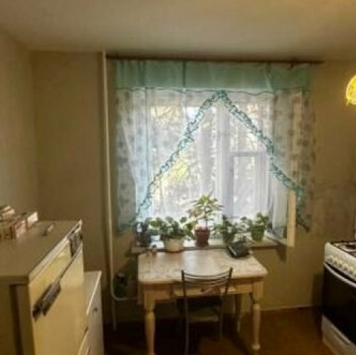 2-комн квартира Кировский район, Железнодорожная улица,  д. 22