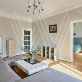 Продажа 1-комн квартиры на вторичном рынке пр-кт Лихачёва,  д. 22