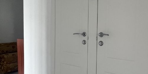 3-комн квартира улица Молостовых, 16К2