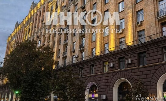 Продажа 2-комн квартиры на вторичном рынке Зубарев переулок