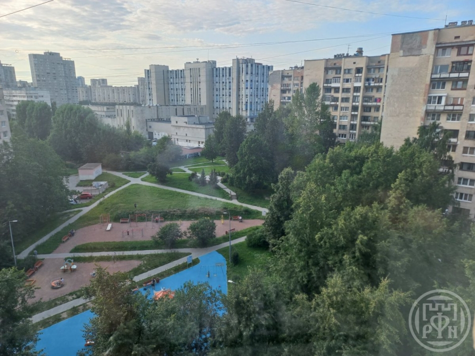 Продажа комнаты Нахимова ул. ,  д. 1