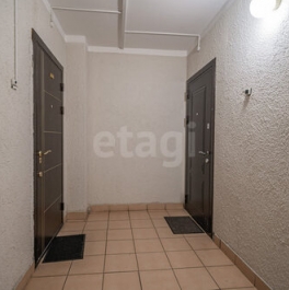 Продажа 2-комн квартиры на вторичном рынке ул Оптиков,  д. 38,  к. 1