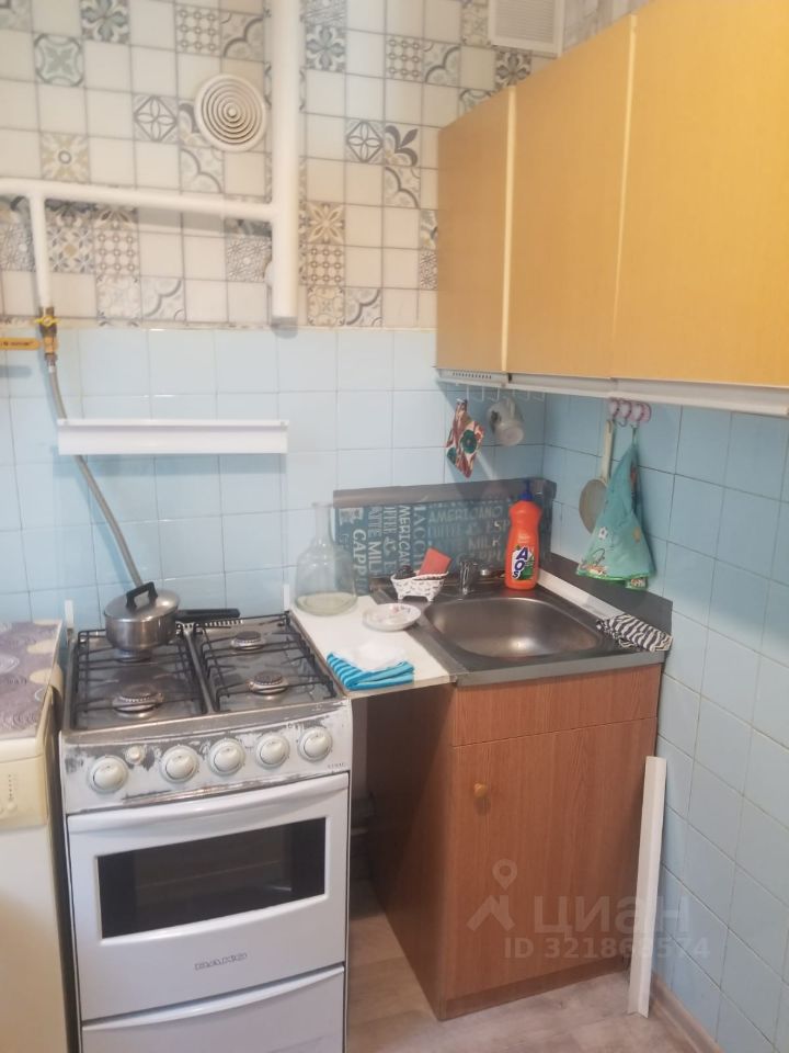 Аренда 2-комн квартиры на вторичном рынке пос. Калинина, Люберцы,  д. 92