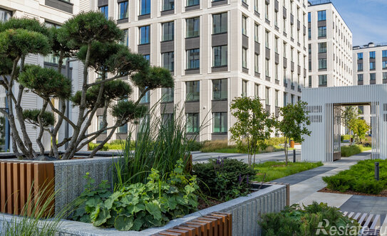 Продажа 2-комн квартиры на вторичном рынке Петровский пр-кт,  д. 28 к2 с1