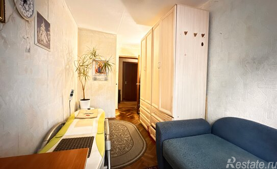 Продажа 3-комн квартиры на вторичном рынке Приморское шоссе,  д. 292