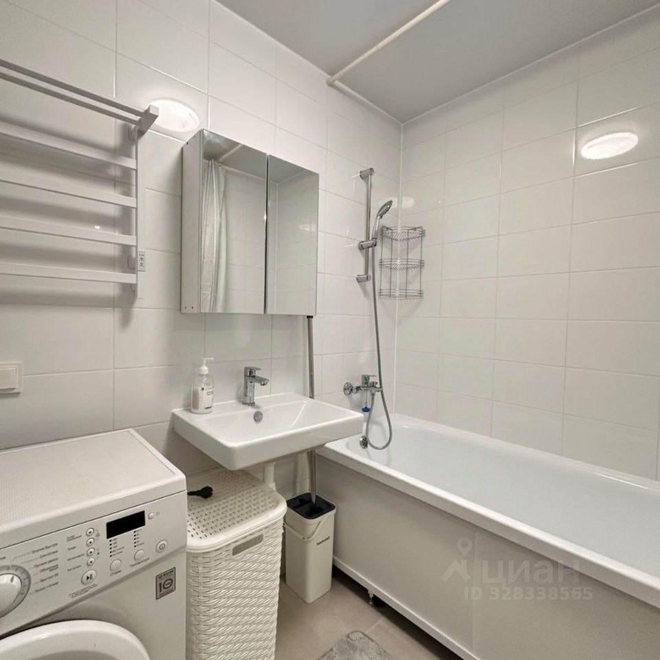 Аренда 1-комн квартиры на вторичном рынке Боброво пгт, шоссе Новое, 22