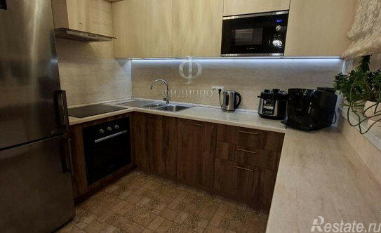 Продажа 2-комн квартиры на вторичном рынке Комендантский пр-кт