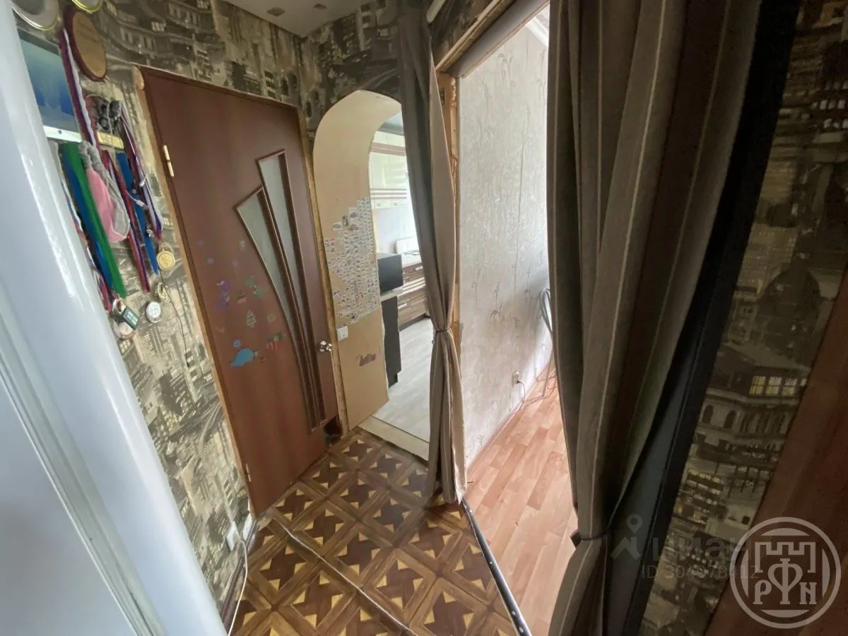 Продажа 1-комн квартиры на вторичном рынке пос. Первомайское, улица Ленина, 57