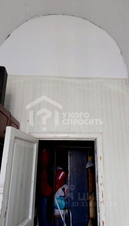 Продажа 3-комн квартиры на вторичном рынке Петергоф, Самсониевская улица, 7