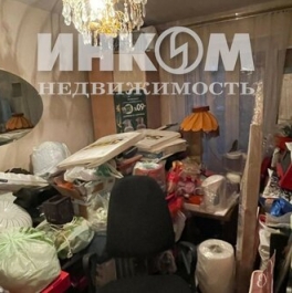 Продажа 2-комн квартиры на вторичном рынке Тепличный пер,  д. 5