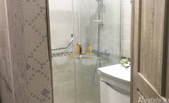 Продажа 2-комн квартиры на вторичном рынке Энгельса пр-кт,  д. 143,  к. 1