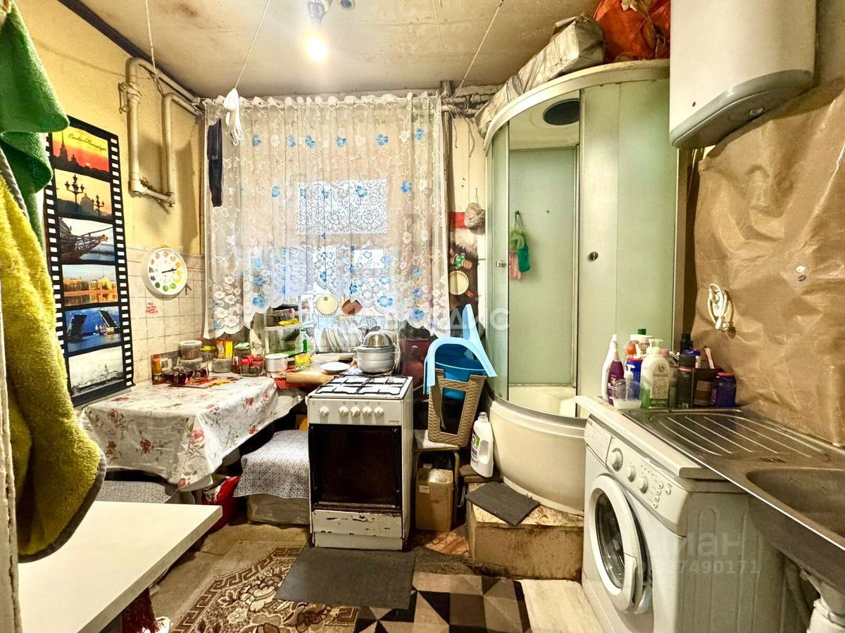 Продажа 3-комн квартиры на вторичном рынке улица Черняховского,  д. 11В