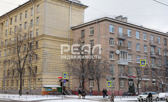 Продажа 1-комн квартиры на вторичном рынке ул Авиационная,  д. 15