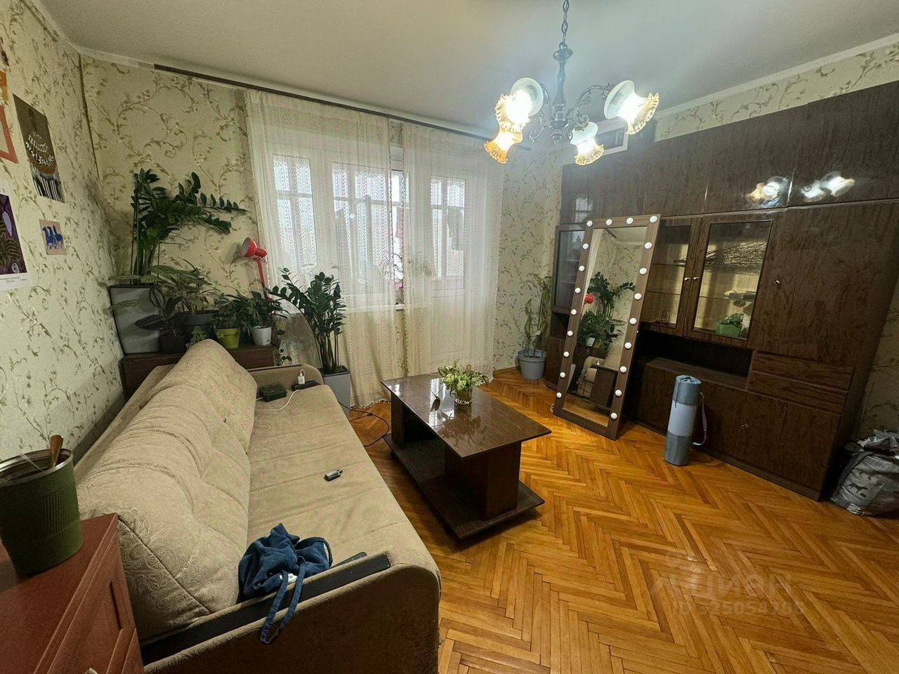 Продажа 1-комн квартиры на вторичном рынке пос. Горки-10, 21