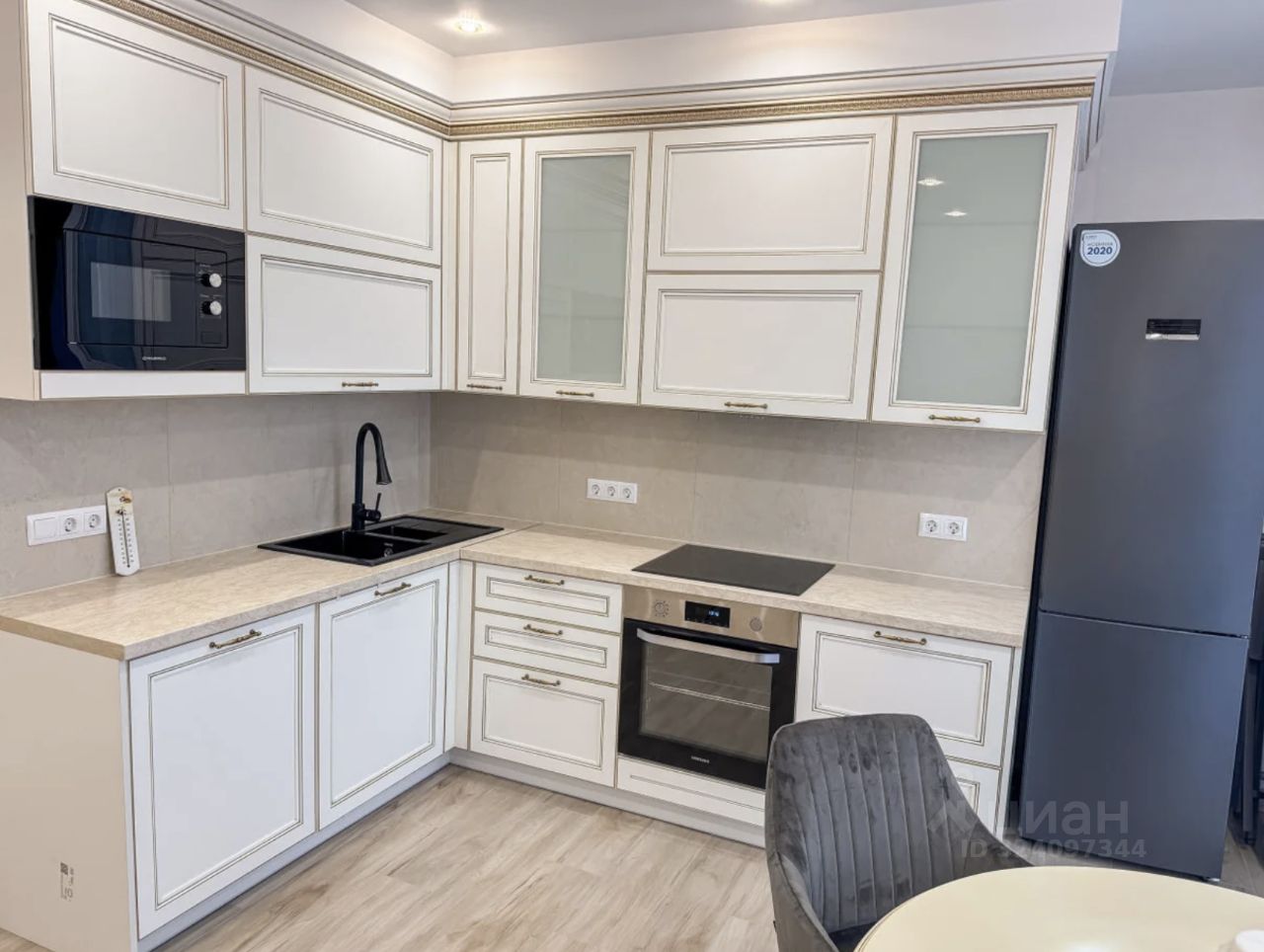 Продажа 2-комн квартиры на вторичном рынке Верхняя улица, 20к1