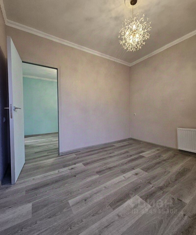 Продажа 2-комн квартиры на вторичном рынке улица Танкиста Хрустицкого, 12