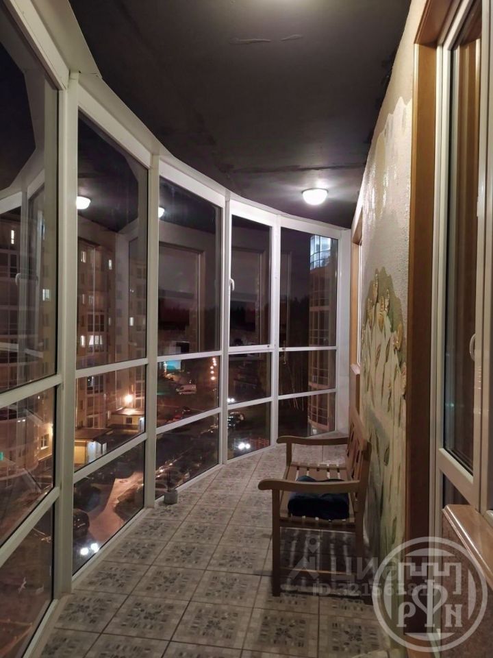 Продажа 1-комн квартиры на вторичном рынке Южный мкр, улица Доктора Сотникова, 15