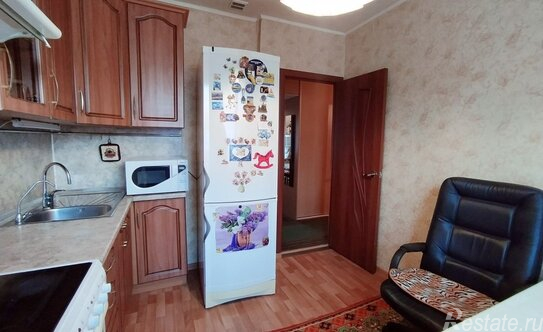 Продажа 2-комн квартиры на вторичном рынке Волжский бульвар,  д. 113А к8