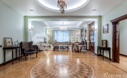 Продажа 4-комн квартиры на вторичном рынке Неопалимовский 1-й пер,  д. 8