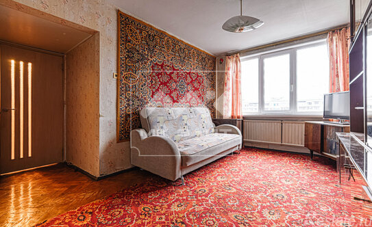 Продажа 3-комн квартиры на вторичном рынке Софийская улица,  д. 53