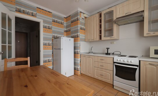 Продажа 1-комн квартиры на вторичном рынке ул Караваевская,  д. 28,  к. 1