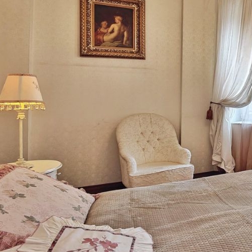 4-комн квартира набережная Воскресенская, 4