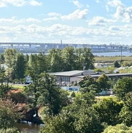 Продажа 3-комн квартиры на вторичном рынке улица Нахимова, 20