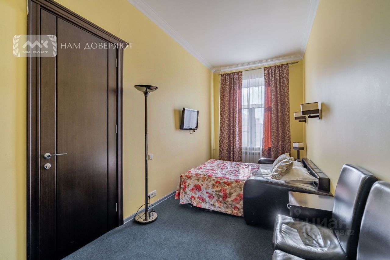 Продажа 6-комн квартиры на вторичном рынке улица Восстания, 13