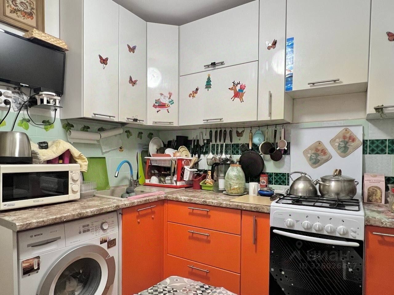 Продажа 3-комн квартиры на вторичном рынке улица Карташихина,  д. 19