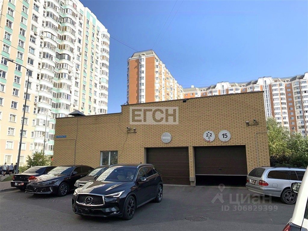 Продажа 3-комн квартиры на вторичном рынке Покровская улица, 31