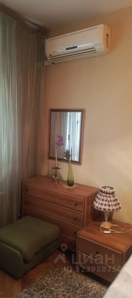 Аренда 2-комн квартиры на вторичном рынке Фрунзенская набережная, 14