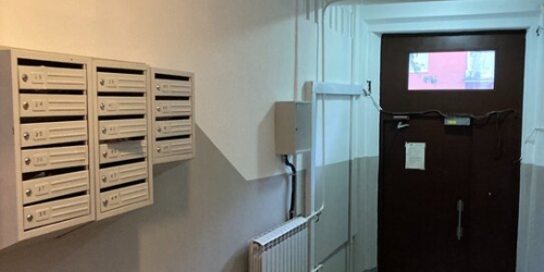 3-комн квартира ул Заморёнова,  д. 41