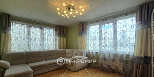 2-комн квартира Подвойского ул,  д. 17,  к. 1