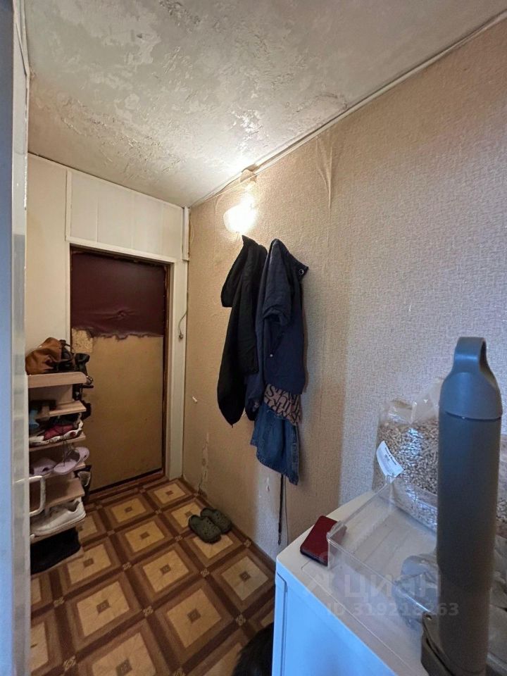 Продажа 2-комн квартиры на вторичном рынке пос. Спутник, 9