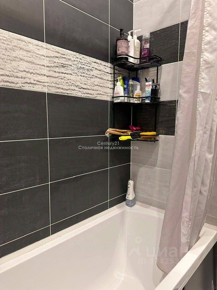 Продажа 1-комн квартиры на вторичном рынке Мытищи, проспект Астрахова, 7