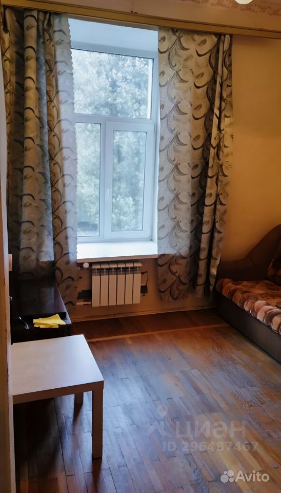 Продажа 4-комн квартиры на вторичном рынке Белоостровская улица, 25