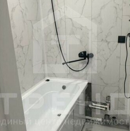 Продажа 2-комн квартиры на вторичном рынке проспект Крузенштерна,  д. 4 с1
