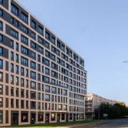 Продажа 2-комн квартиры на вторичном рынке Лисичанская улица,  д. 22 с1