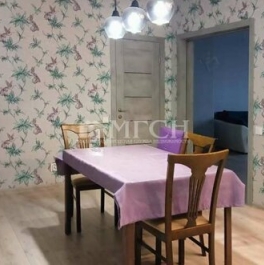 Продажа 4-комн квартиры на вторичном рынке Агрохимическая улица,  д. 3