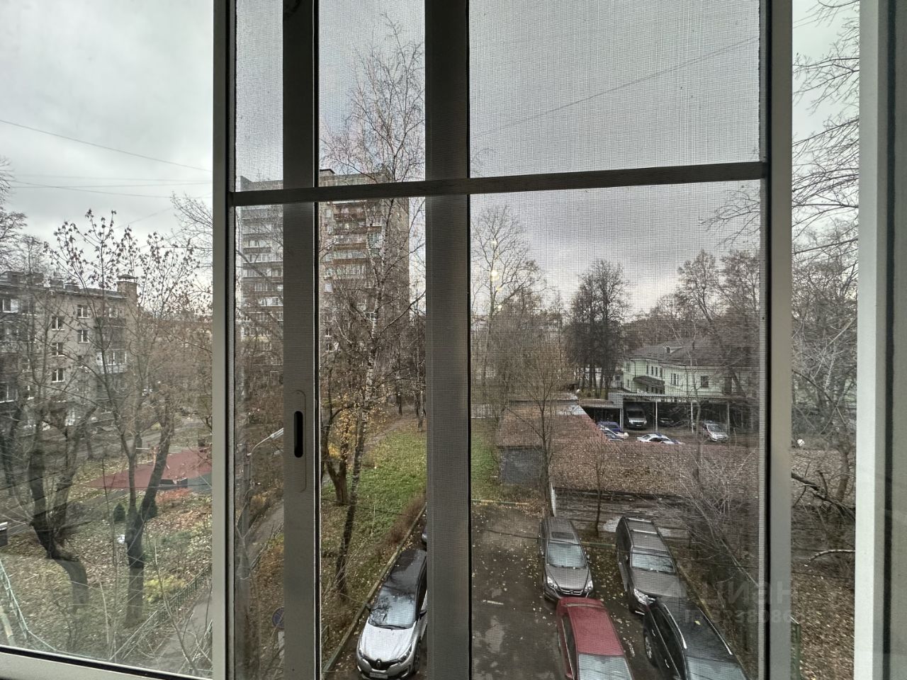 Продажа 1-комн квартиры на вторичном рынке 3-я Парковая улица, 7/17