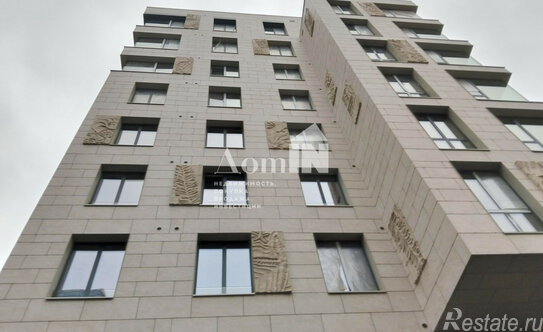 Продажа 2-комн квартиры на вторичном рынке набережная Чёрной речки,  д. 35 с1